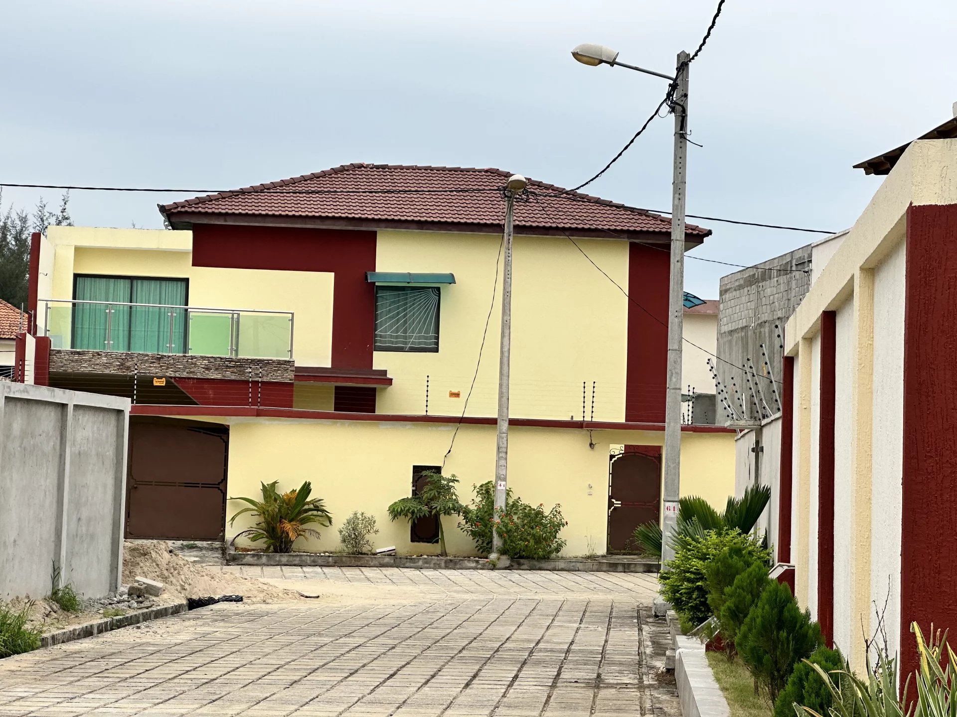 VILLA DUPLEX 4 PIECES