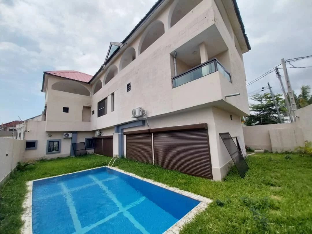 Villa duplex à louer 7P avec piscine Riviera Abatta