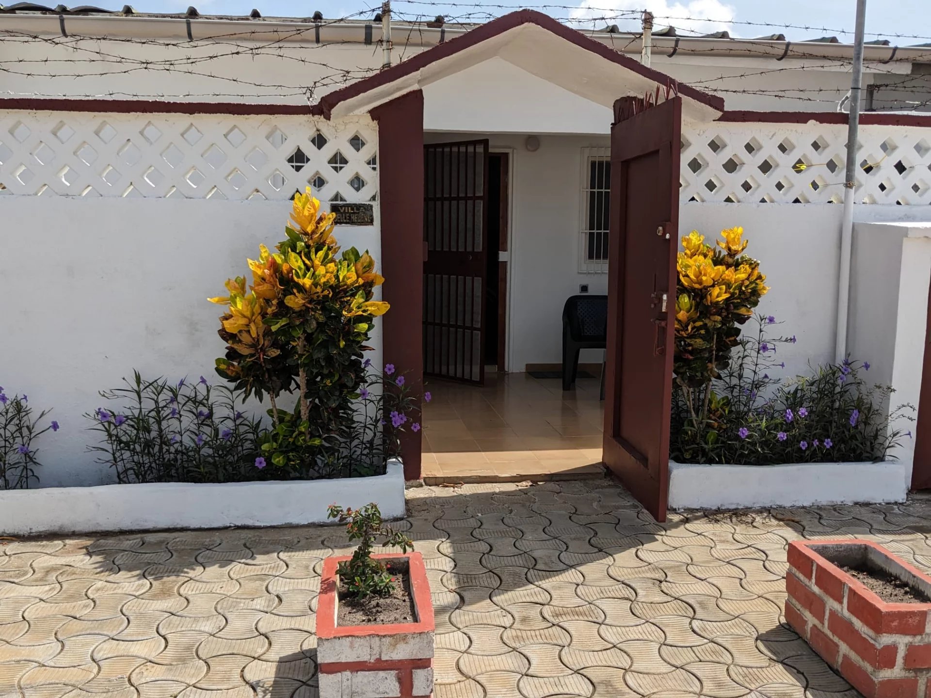 Villa basse 3 Pièces en vente Bassam ( Cafop 2 )