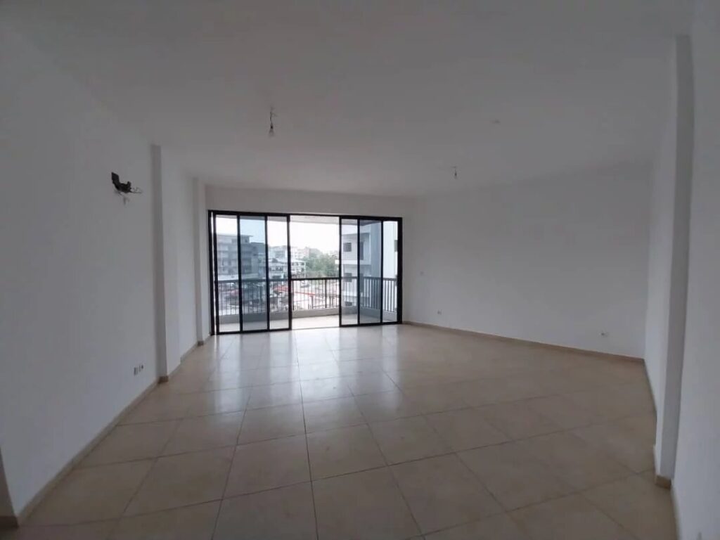 APPARTEMENT F3_RIVIERA TRIANGLE