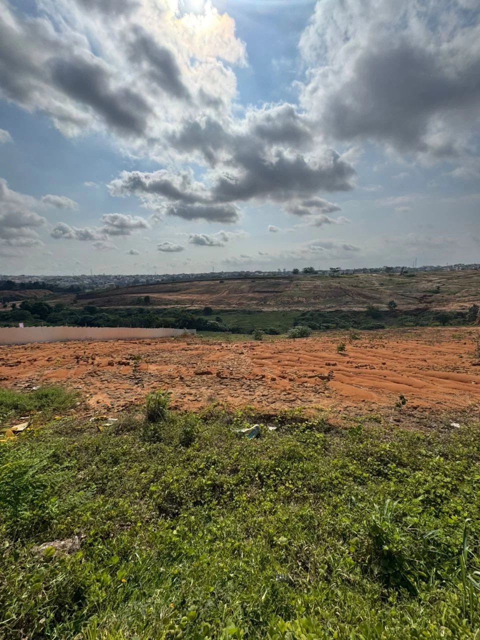 Terrain constructible en vente 1080m² BINGERVILLE AKANDJE